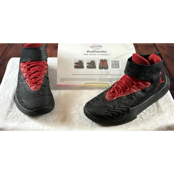 Authenticated Cert Jordan Fly Unlimited Red & Black Anthracite AA1282-011 Sz 11 main image 4
